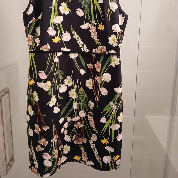 Victoria Beckham for Target English Garden Floral Dress - Picture 4 of 10